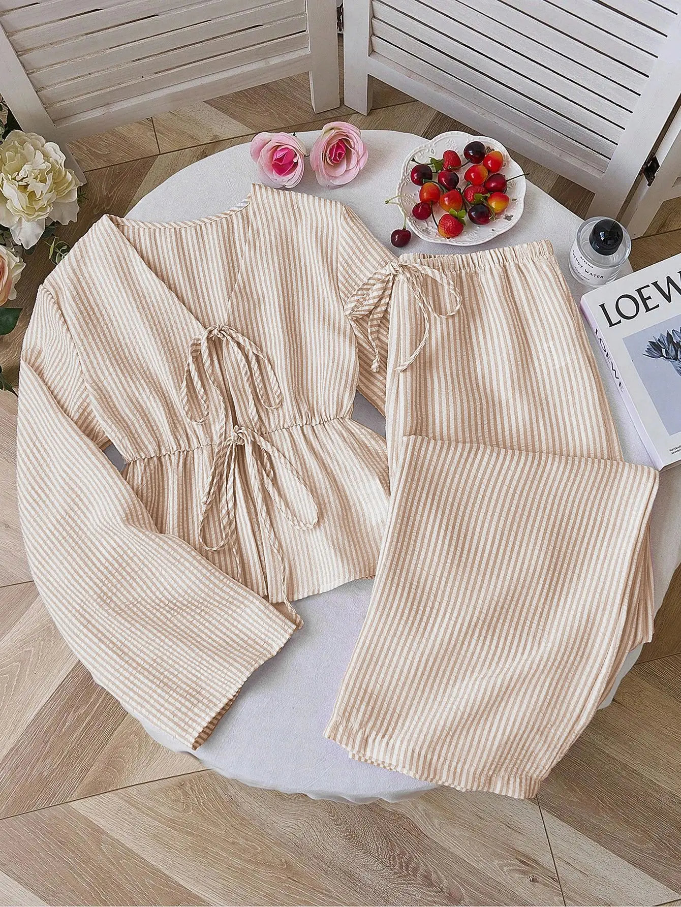 Long sleeve khaki