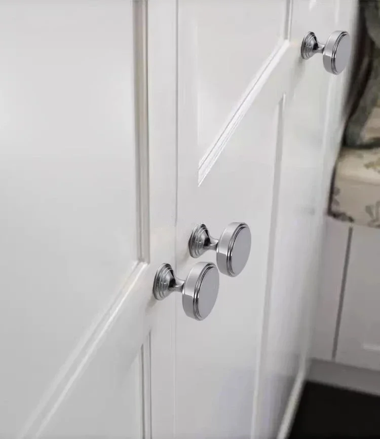 Description Picture 6 of itemRose Gold / Silver Cabinet Door Small Handle Pure Copper Kitchen Handles Light Luxury Nordic Knob Furniture Handle