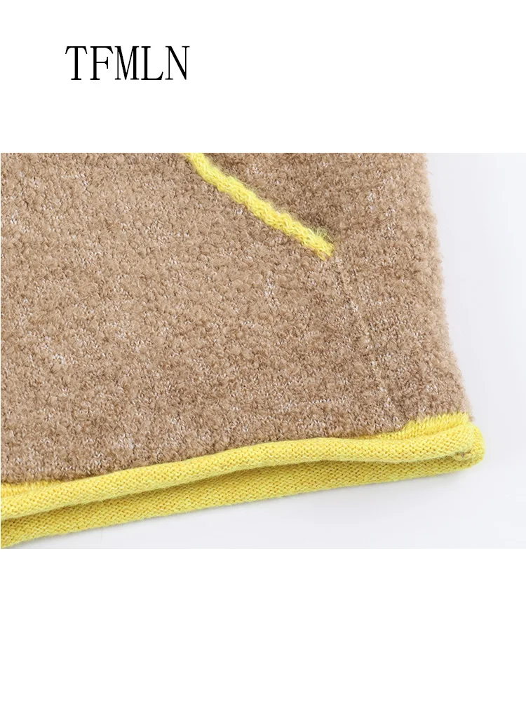 Fashion Women Knitted Sweater 2025 Autumn Winter Chic Causal Zipper Pockets Warm Overall Tops Retro Loose Stand Cardigan Tops