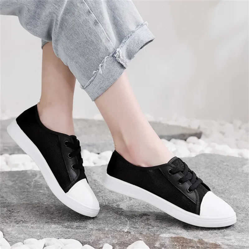 Breathable Flat Shoes Women Summer Shoe Hollow Mesh White Shoes Light Thin Flat Bottom Cloth Shoes Casual Sport outdoor Sneakers