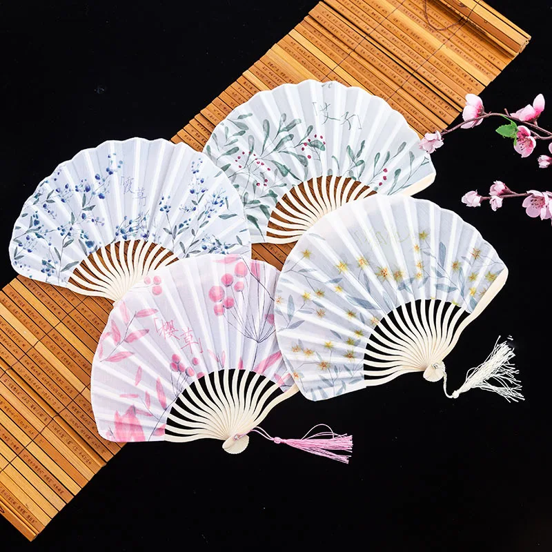 Retro Folding Silk Fan Chinese Japanese Style Decorative Women Female Pocket Bamboo Handle Fan Dance Hand Decoration 1Pcs folding fan,silk fans,hand fan