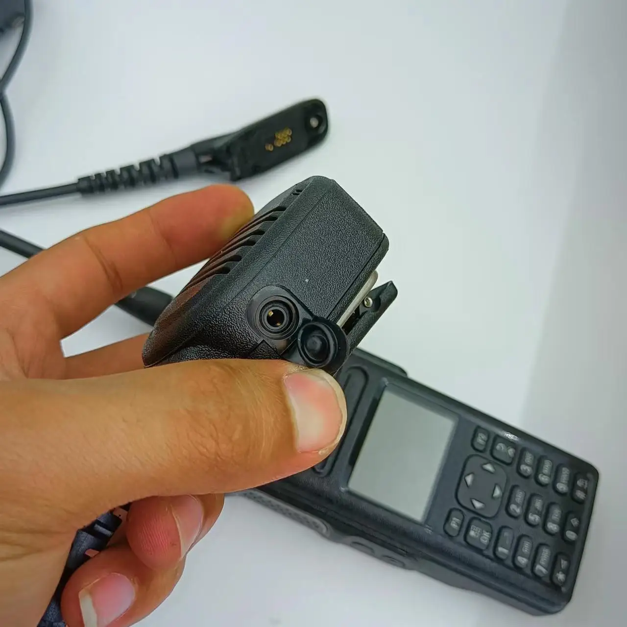 Walkie Talkie  Speaker Mic for Motorola DP3400/ DP3601 /GPG8550e/ XPR7550 /DP4400/DP4401/ DP4800/ DP4801Walkie Talkie