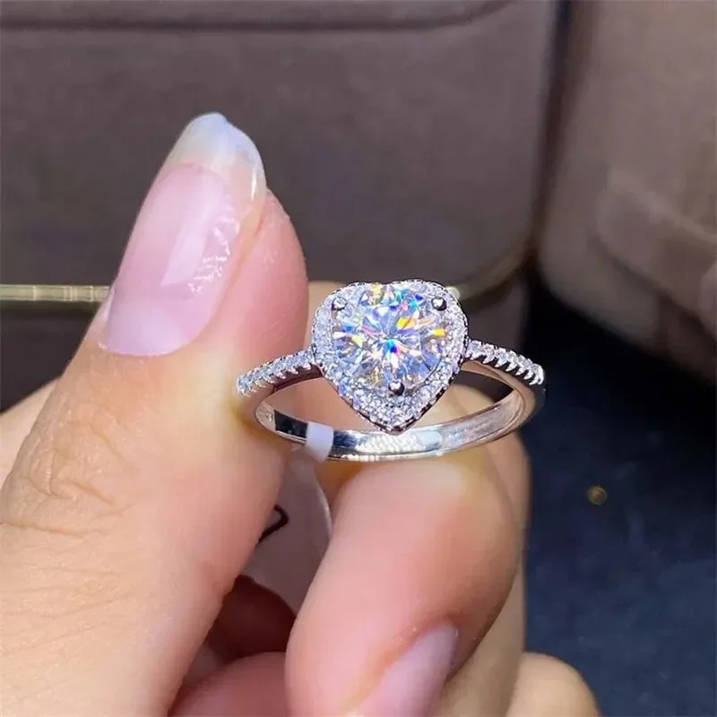 Fashionable and Simple Love Zircon Ring for Women - Image 2