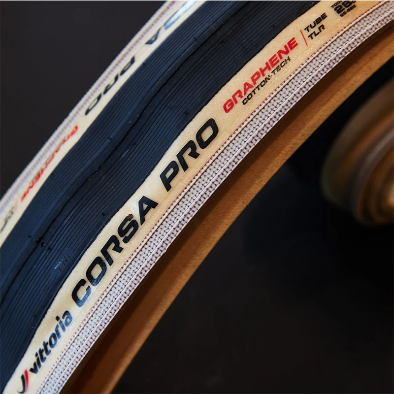 1Pcs Vittoria Corsa Pro CONTROL 700x28C TLR GRAPHENE2.0
