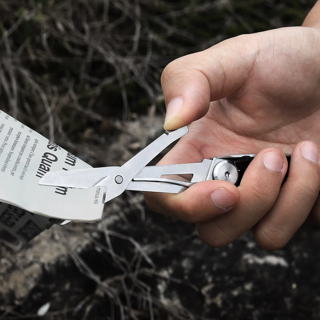 Pocket Knife 12 In 1 Pocket Knife Knight EDC Knife Multi-tool Outdoor Folding Mini Portable Folding Scissors Pocket