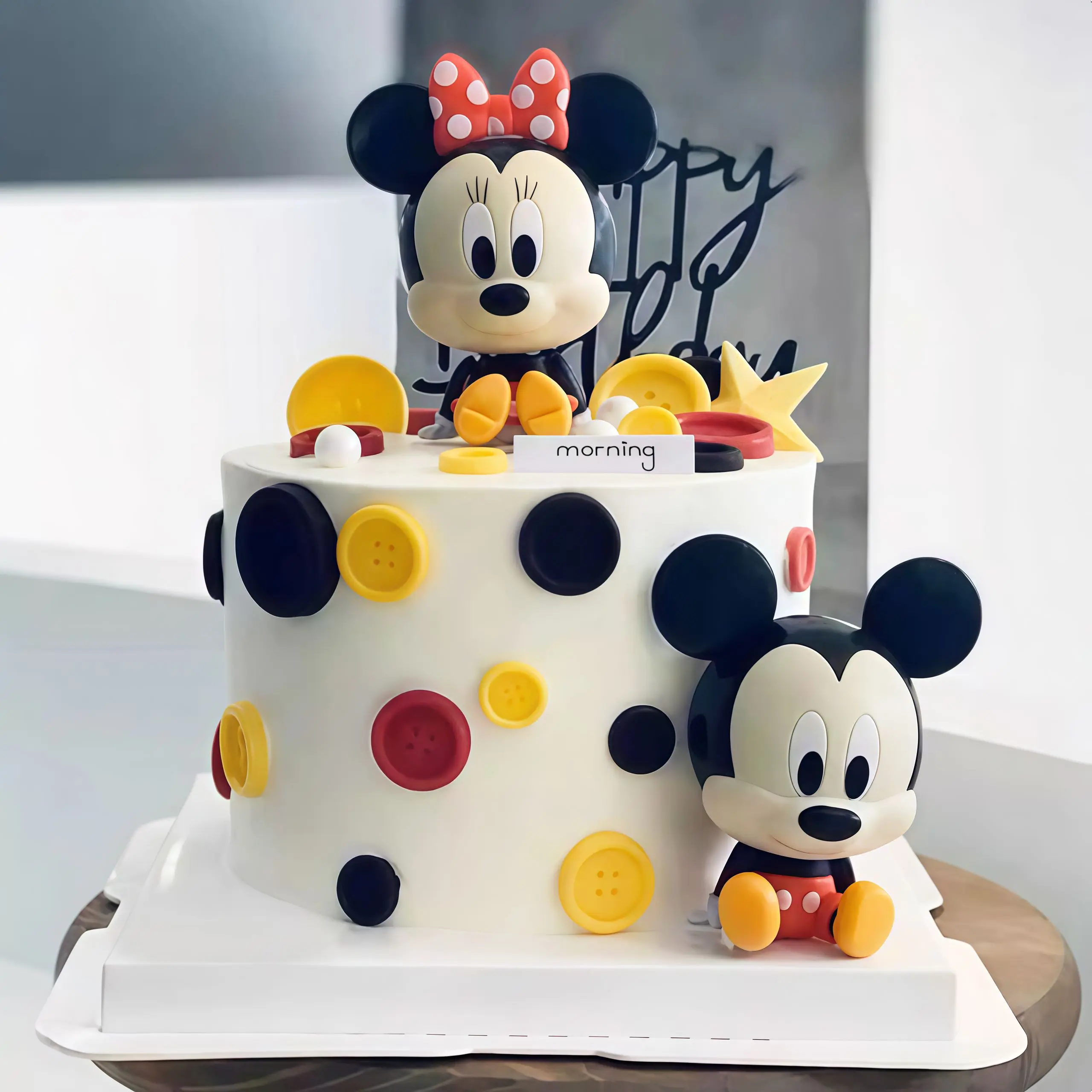 Gâteau Anniversaire Minnie Mickey - Décor Boutons Colorés