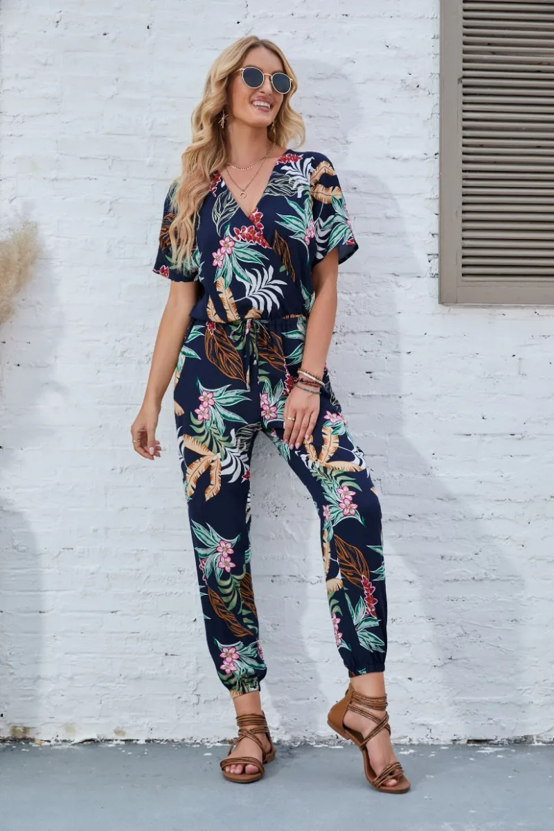 Women's New Sexy and Fashionable Vacation Style Casual Commuting Countryside Style Versatile Colorful Printed V-neck Jumpsuit