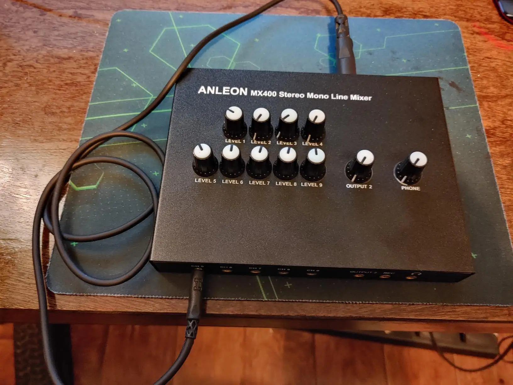ANLEON MX400 저소음 4채널 모노 라인 믹서 (기타, 베이스, 키보드 믹싱용) 및 5채널 스테레오 믹서