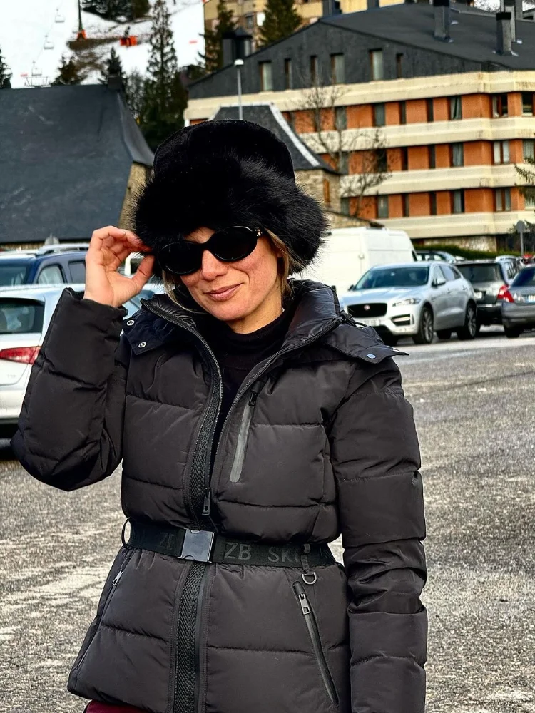 Fashion Hooded Padded Coats With Belt Women Slim Stand Collar Full Sleeve Pocket Coat Winter Lady Thicken Warm Skiing Jacket 4