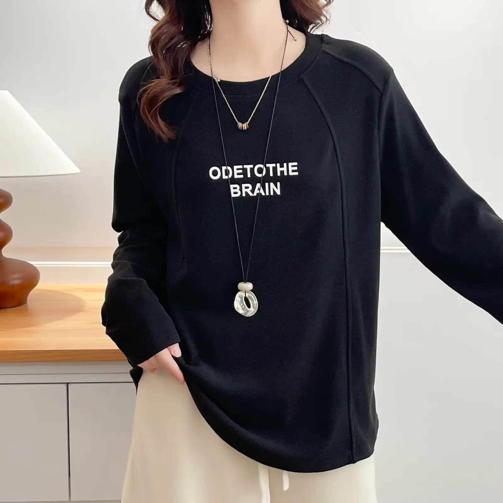 XXXXL Fashion Plus Size Women's T-Shirt Autumn And Winter New Simple Warm De Velvet Patchwork Printed Letter Tops 2559