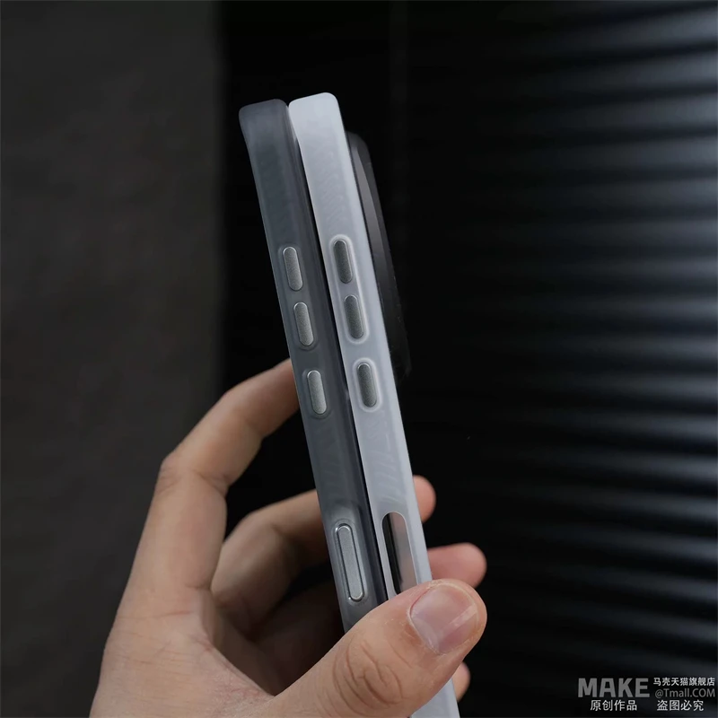Shockproof Magnetic Skin Feel Matte Transparent Acrylic Case - Hard Back Cover with MagSafe Compatibility
