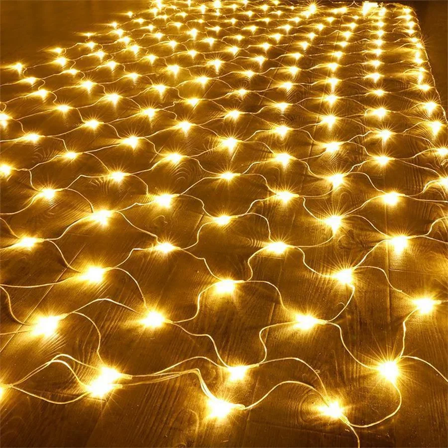 thumbnail image 1 of Guirnalda de luces LED de malla de red para Navidad, guirnalda de luces de 110 V/220 V CA para exteriores, cortina de ventana, luz de carámbano para pared, Navidad, Año Nuevo, vacaciones, 1 of 5