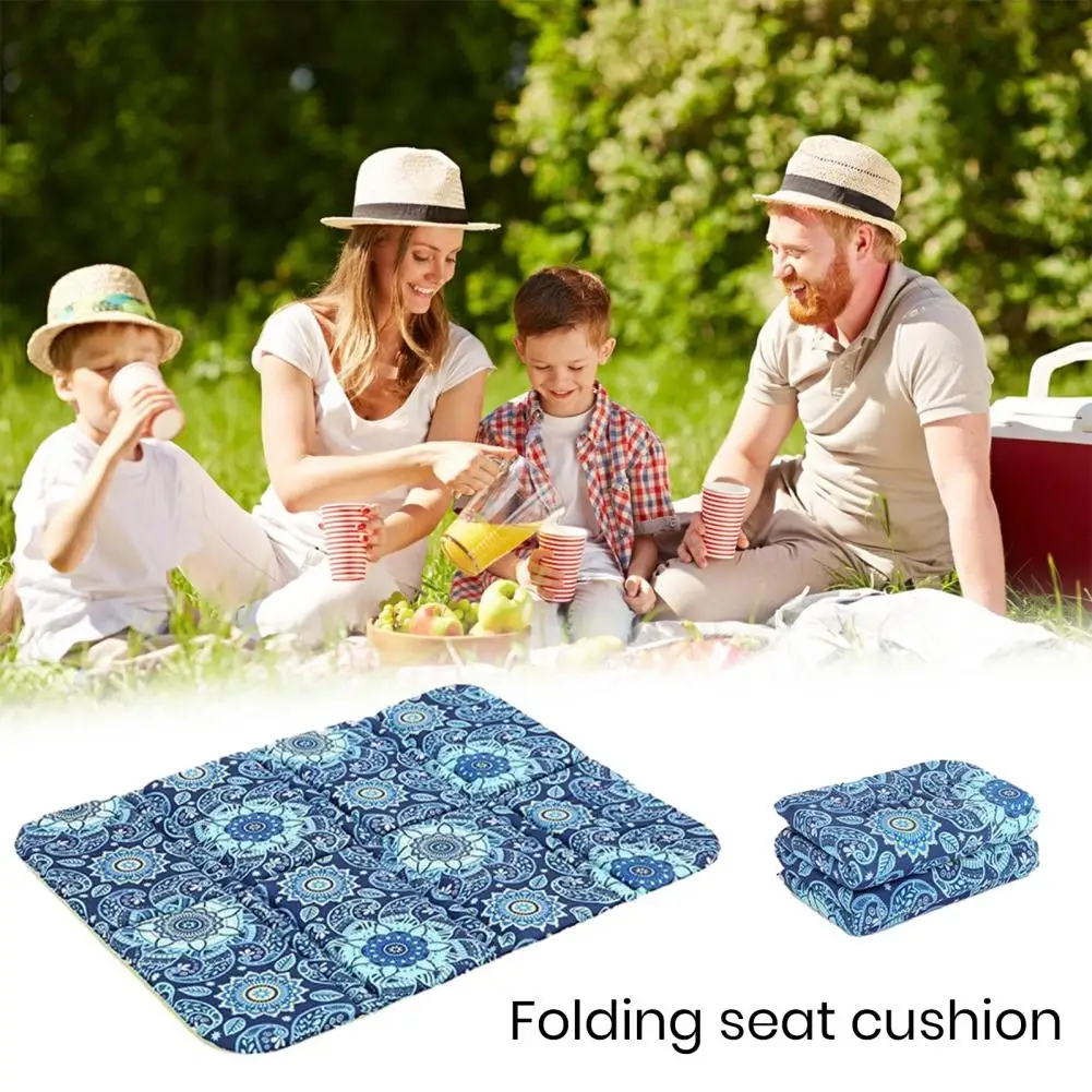 

Camping Seat Pad Foldable Wear-resistant Exquisite Pattern Non-Fading Sunflower Print Outdoor Picnic Sitting Mat for Camping