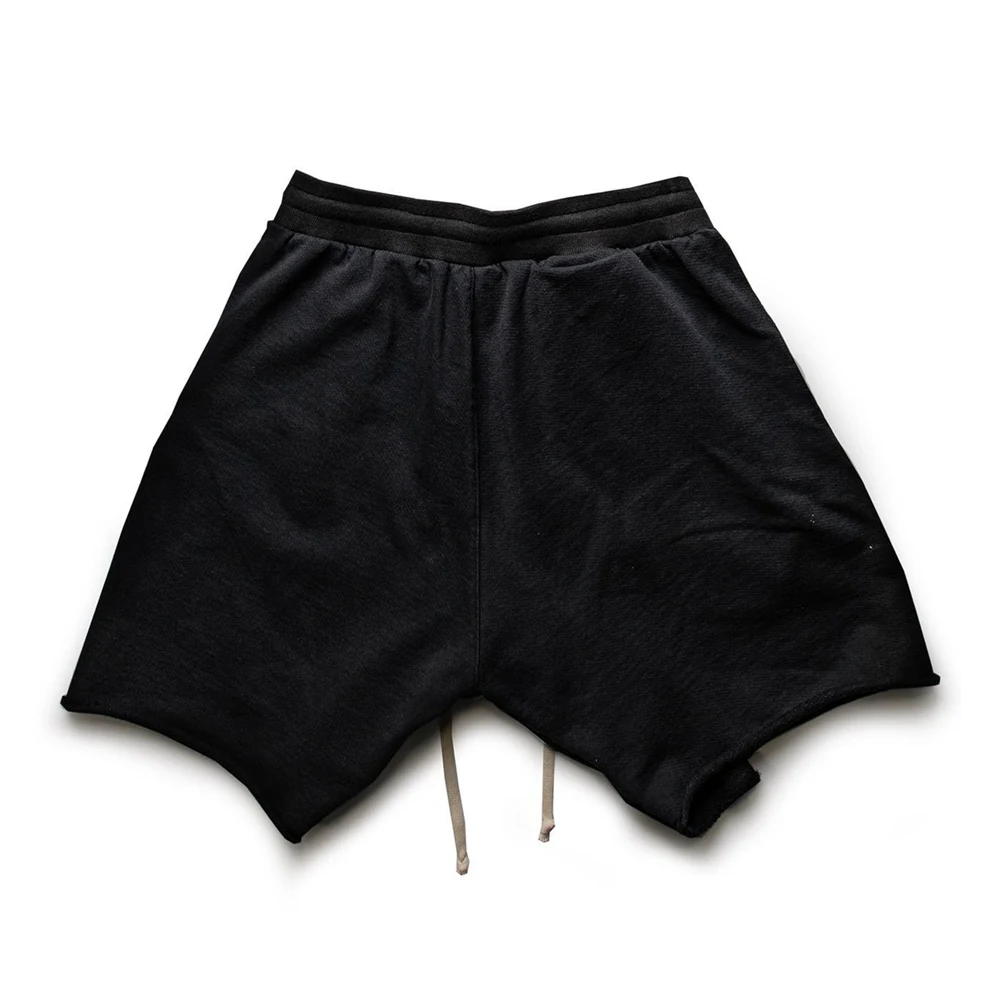 Рисунок 6 - Шорты мужские махровые с логотипом