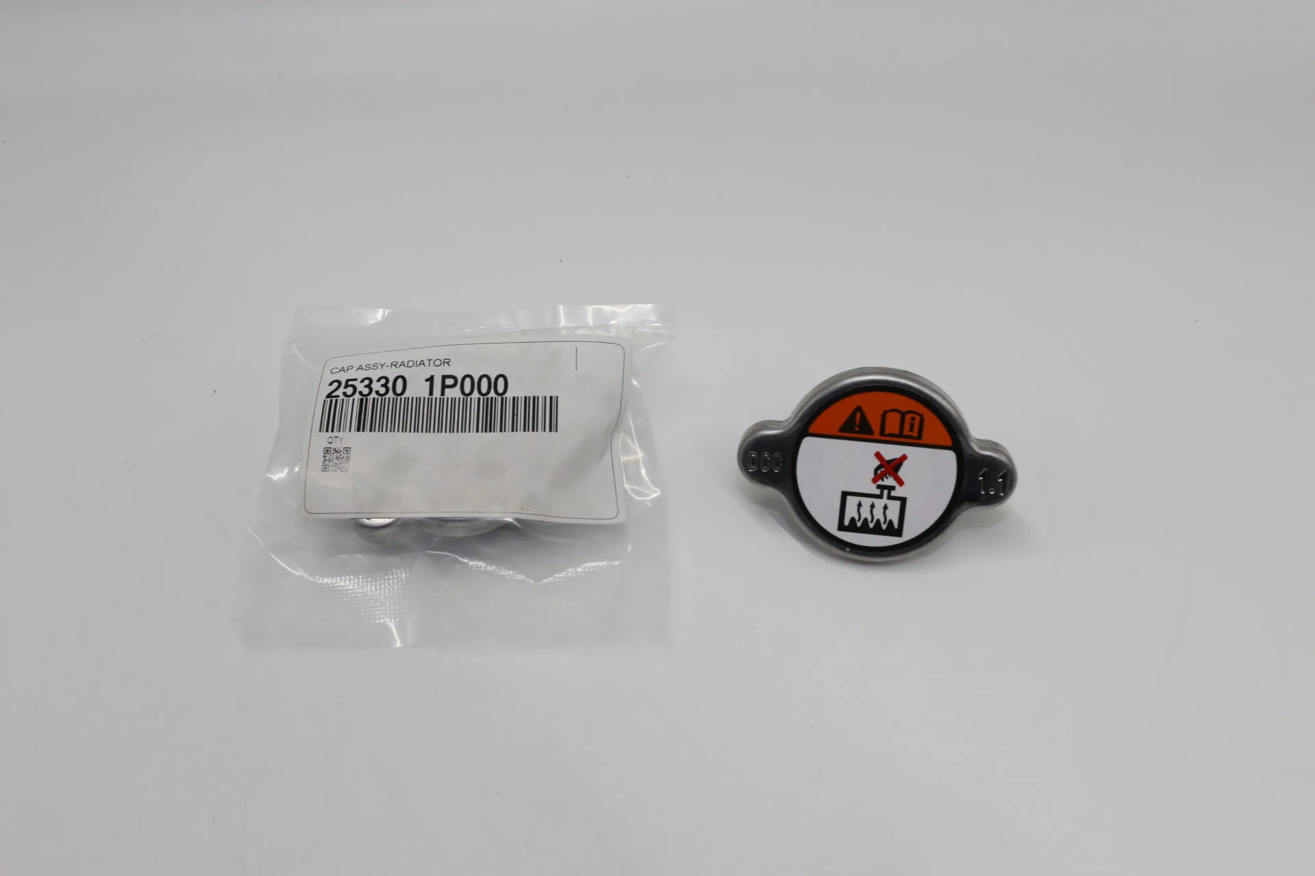 Water Tank Cap Cover Radiator Coolant Cover 1Pc 253301P000 1.1 For Hyudani SONATA AZERA CEED 16 CARENS PICANTO 15 car accessories radiator condenser tank cap