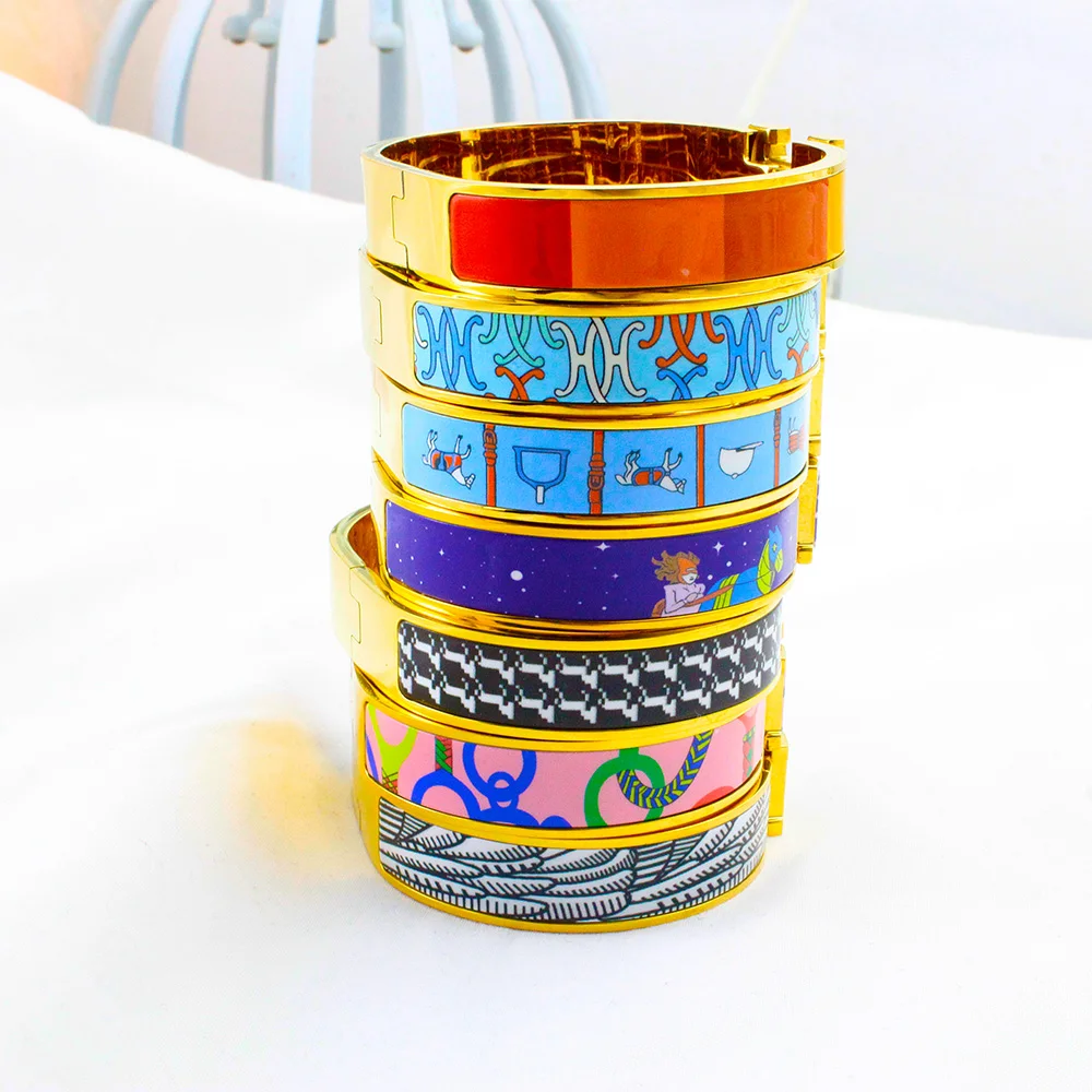 Classic Flower Pattern Enamel Bracelet For Women High Quality 12mm Stainless Steel Waterproof Jewelry For Women Dating Gift