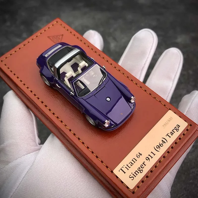 ミニカー Titan 64 Singer 911 Targa Gun llic Make Up Titan64 1:64 Car Model Porsche Singer 911 964 Targa