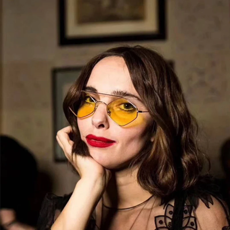 ������ �ٰ��� ���� ���۶�, ��Ʈ�� ��Ż ������ �� ���� �� ������