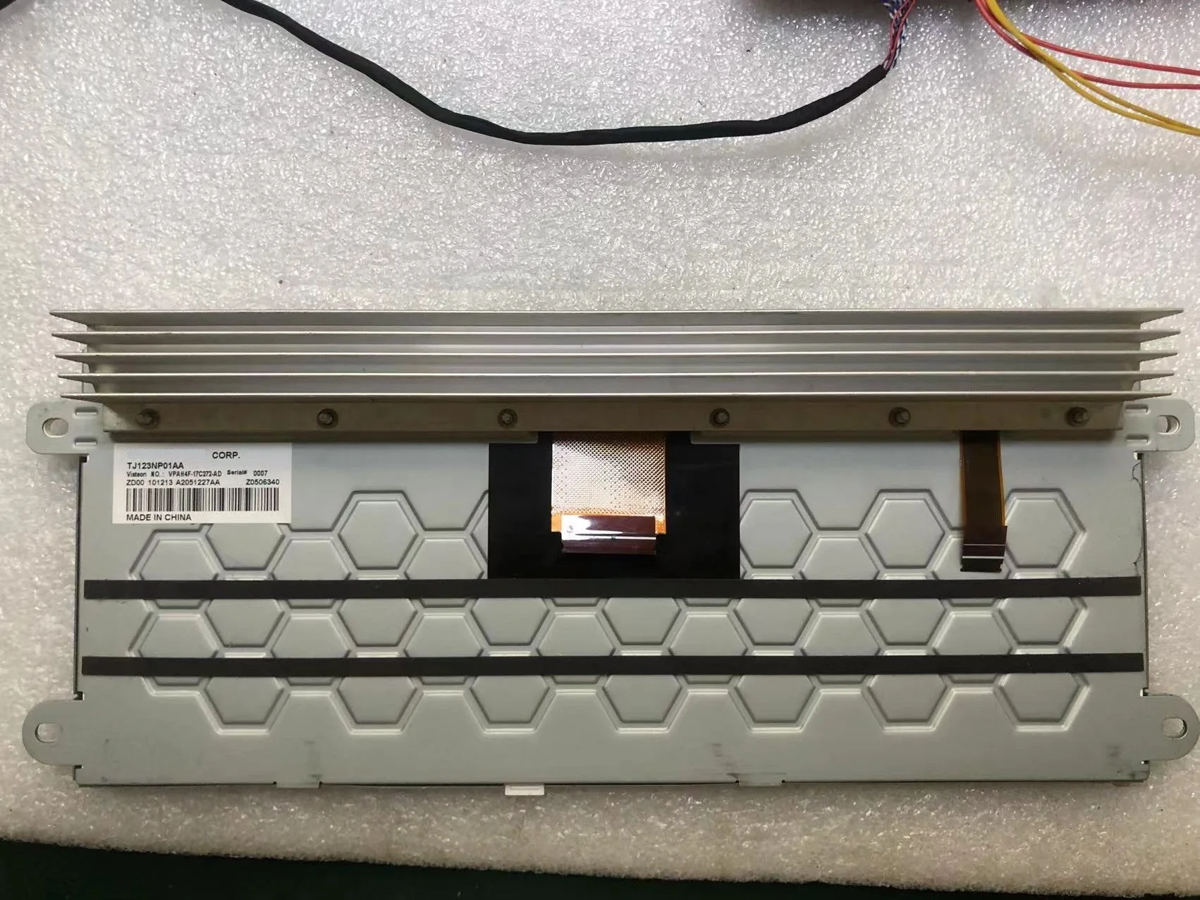 

Free shipping brand new 12.3 inch LCD Display TJ123NP01AA tj123np01aa for car display