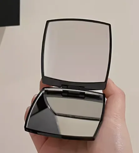 高級感あふれるドレッシングテーブル 北欧風サロン用引き出し付き 北欧風ドレッシングテーブル ミラー付き椅子 収納付き化粧台 家具 メイクアップ