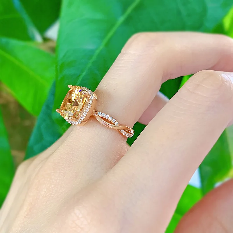 Oval Morganite Ring in 18k Yellow Gold – Amáli Jewelry