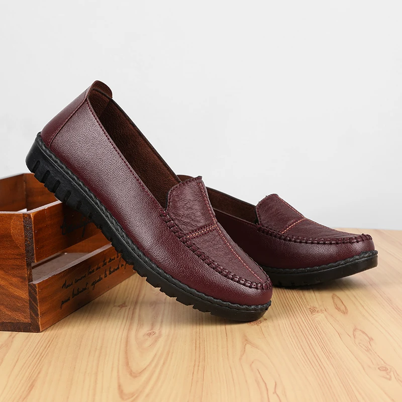 Summer Women Casual Shoes Leather Designer Slip-on Loafers Lightweight Mom's Moccasins women shoes