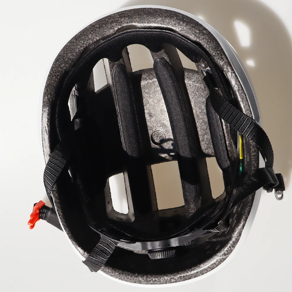 Slide image bb447762e4fe490b9875bf5119e55146