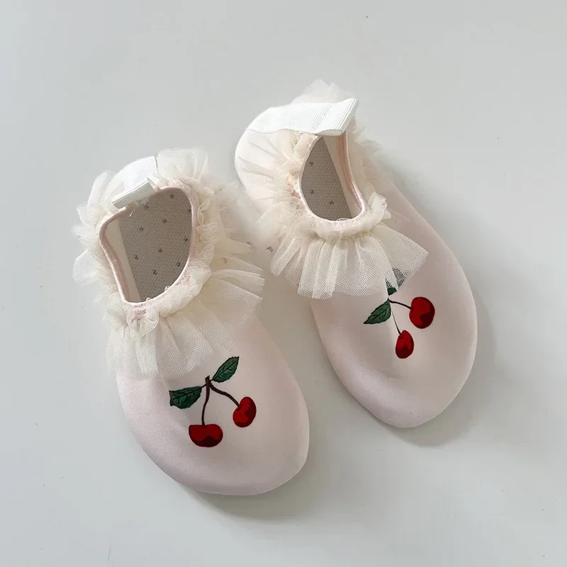 Baby Kids Sports Shoes Sneakers Slippers for Beach Swimming