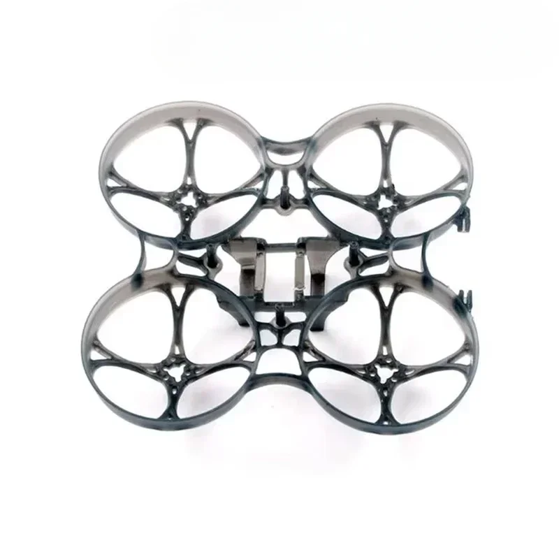 Châssis Happymodel 75mm pour Mobula7 en angle, avec vis et entretoises visibles.