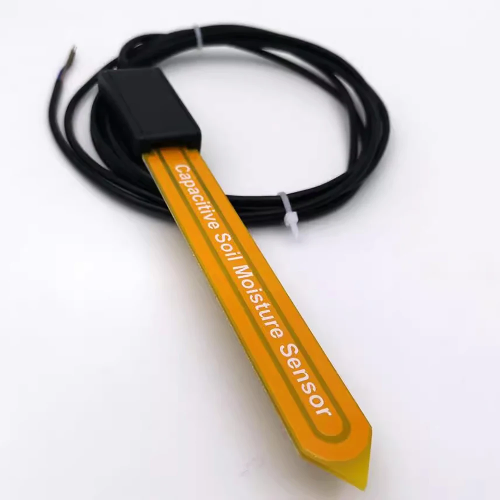 

Водонепроницаемый антикоррозийный водонепроницаемый цифровой емкостный датчик влажности почвы для сельского хозяйства встроенный MCU широкий диапазон напряжения 1,8-5,2 в