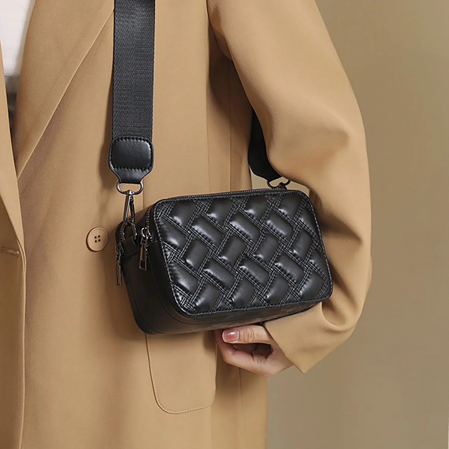 Women's K-G Shoulder Bag Designer Luxury Camera Bags Fashion Ladies Zip Letter Small Square Bag