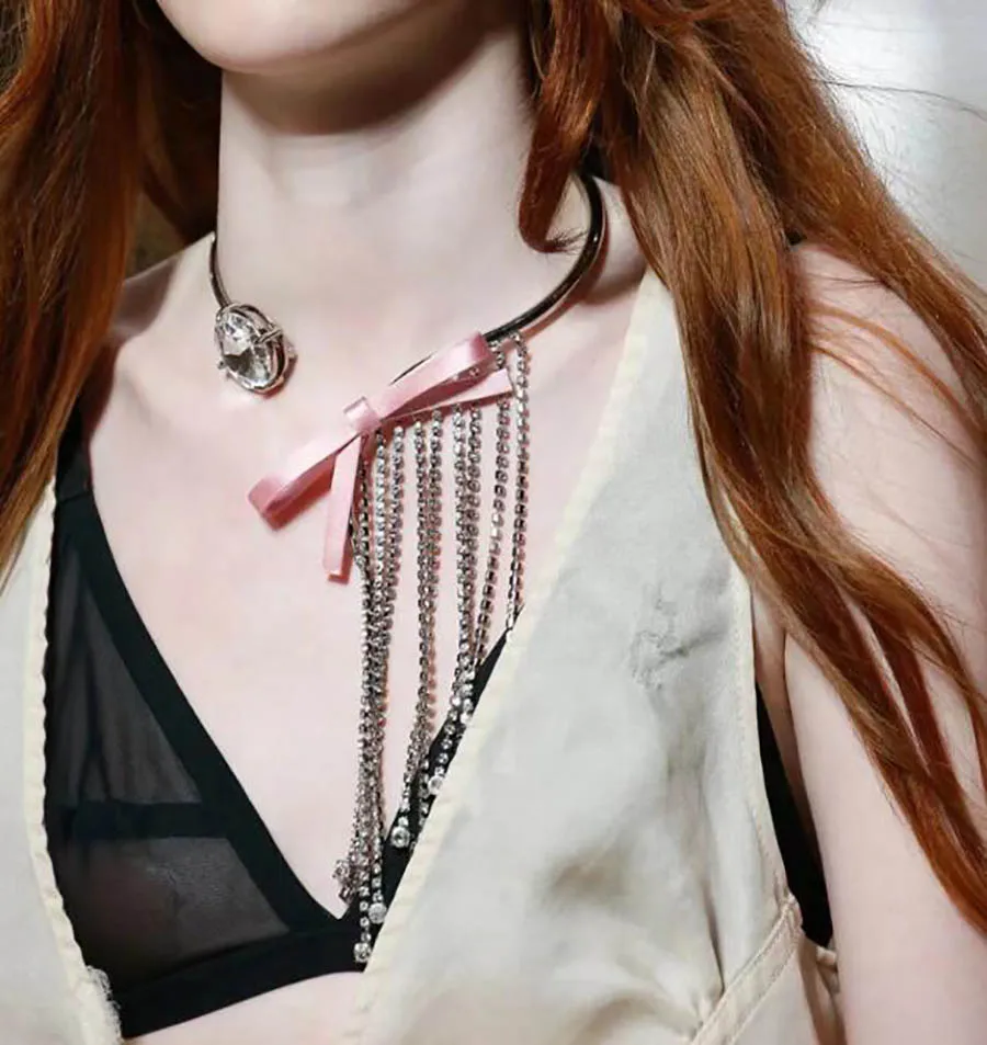 European luxury high-end ribbon bow open collar catwalk show flash diamond chain tassel necklace women sweet party choker |