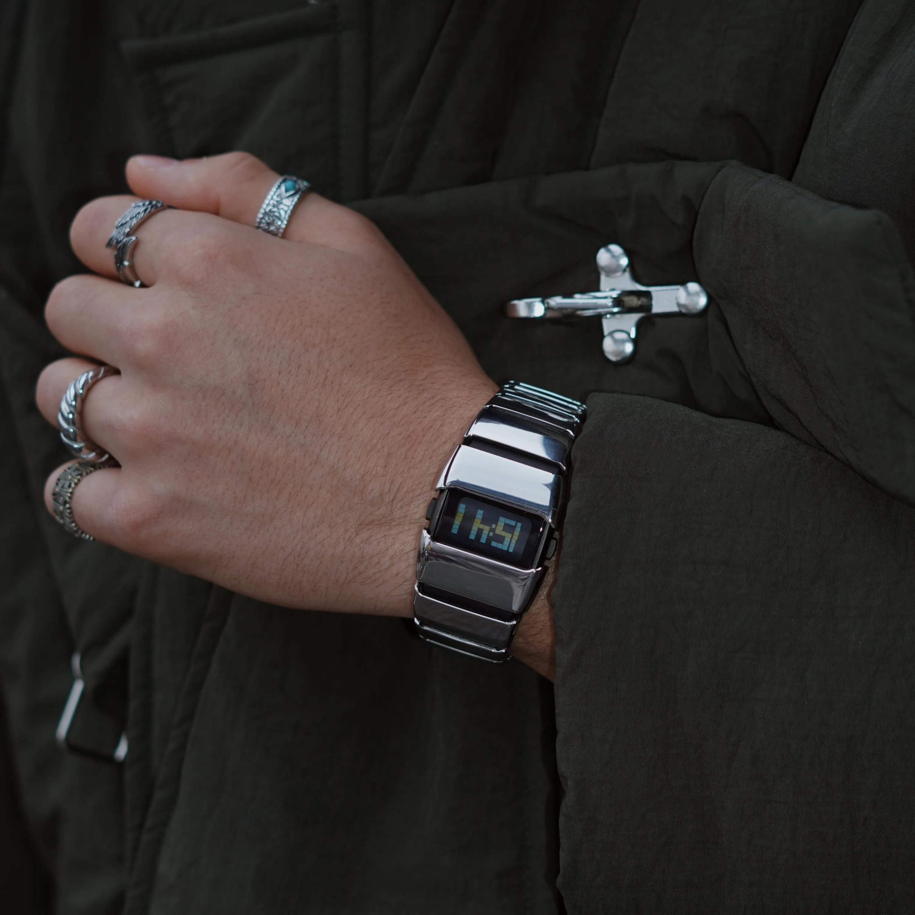 BENLYDESIGN X6000 Y2K メンズデジタル腕時計、ステンレススチール