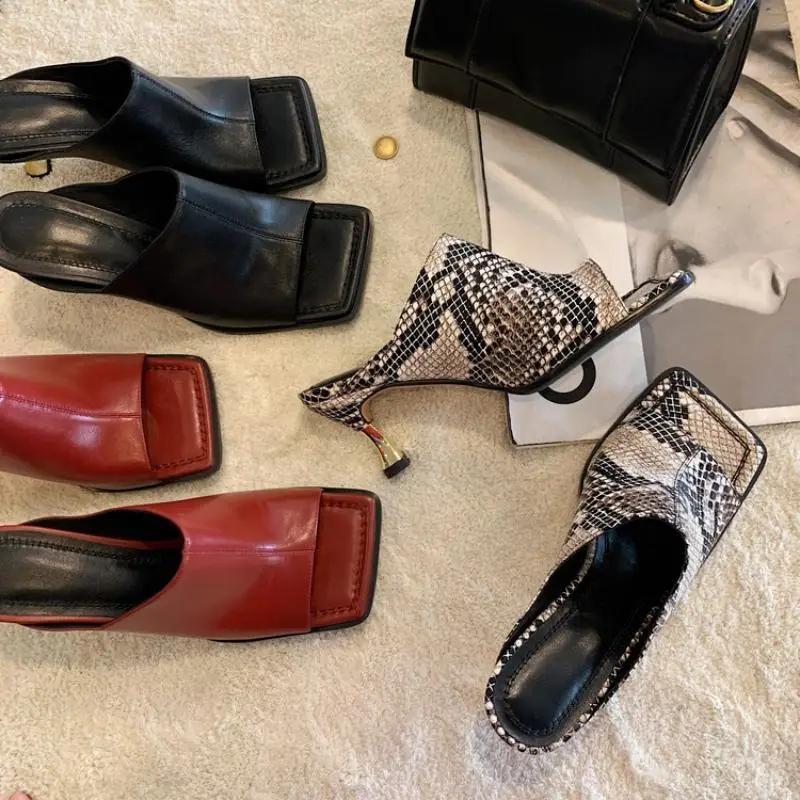 Korea cowhide fashion snake pattern slippers female Europe & USA flat head high-heeled slippers 2024 spring & summer new models