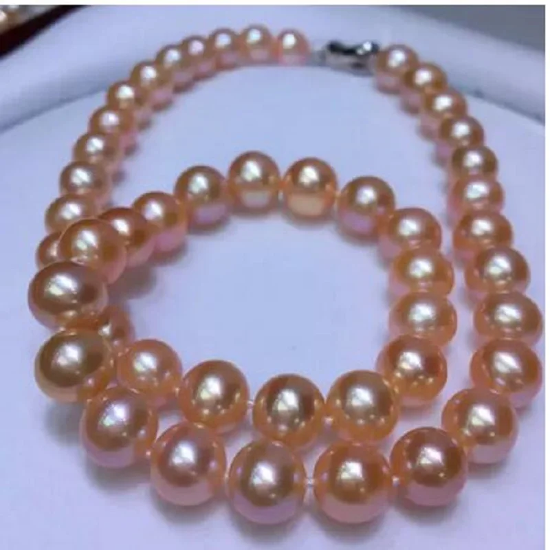 

gorgeous AAAA 8-9mm South China Sea round pink pearl necklace 14K gold