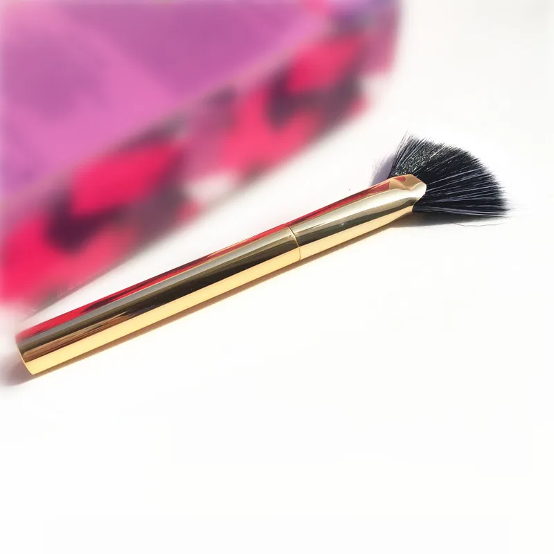 TARTE X NICOL CONCILIO BRUSH SET _ 4