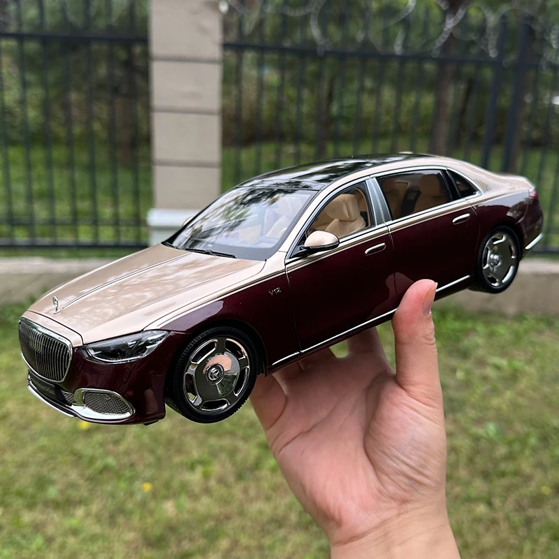 △金属製！白！限定品！Almost Real 1/18 BENZ メルセデスベンツ