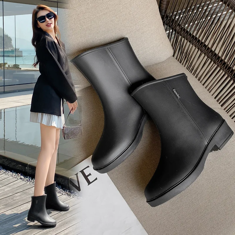 New Women Fashion Ankle PVC Rain Boots Waterproof Back Zipper Rainboots Non-slip Water Shoes Outdoor Wellies Boots