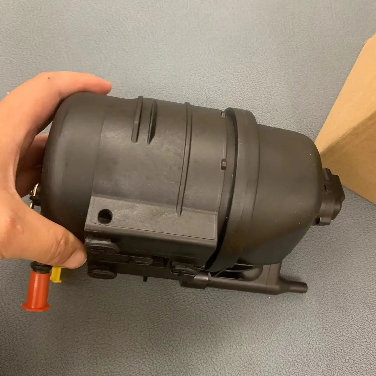 New Car Fuel Filter Pump T2H34766 OE LR116437 for Land Rover Range Rover Jaguar F-Pace XE-Type XF-Diesel Filter Valve