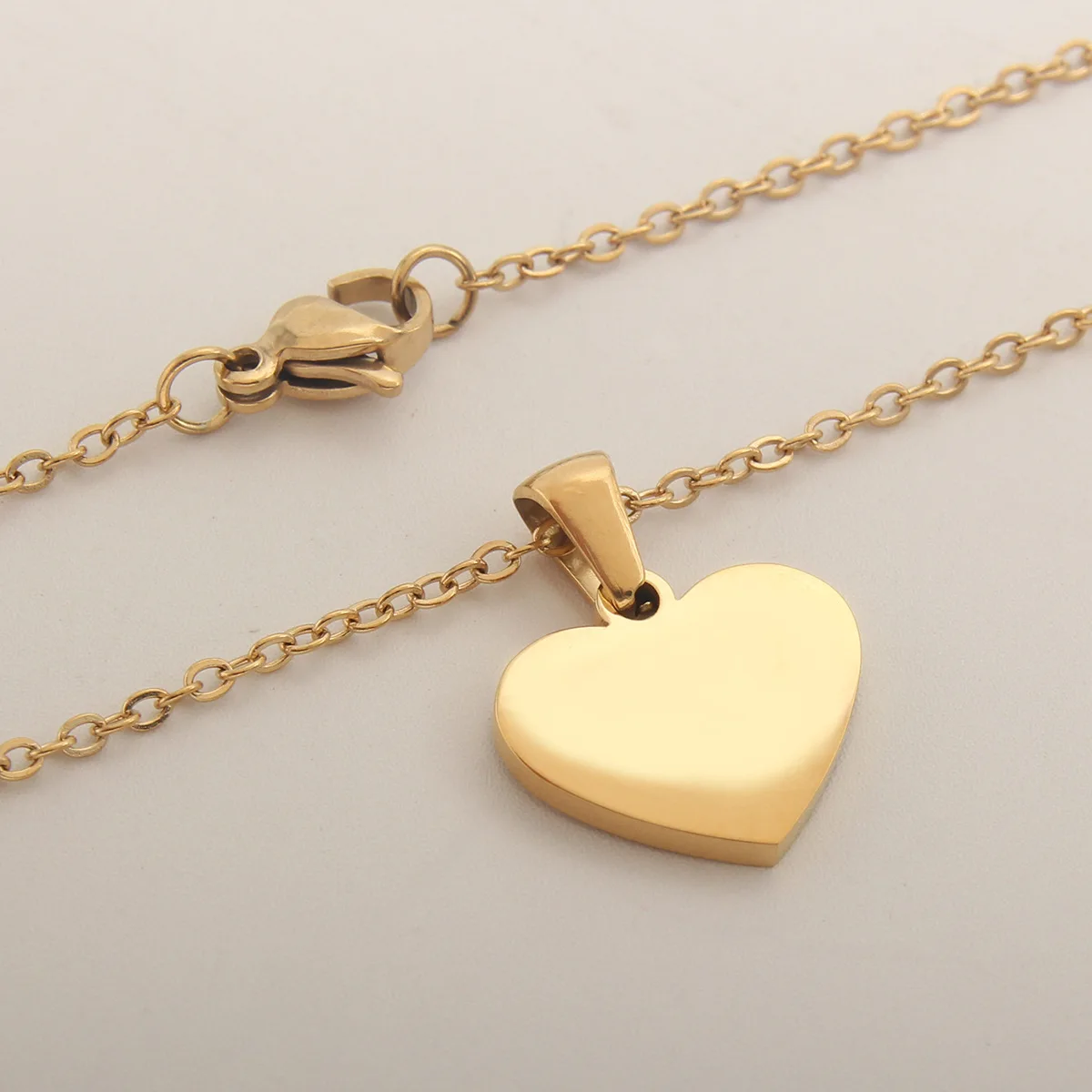 New Trendy Heart Shell A-Z Initial Gold Plated Letter Pendant Necklace For Women Stainless Steel 26 Alphabet Choker Jewelry