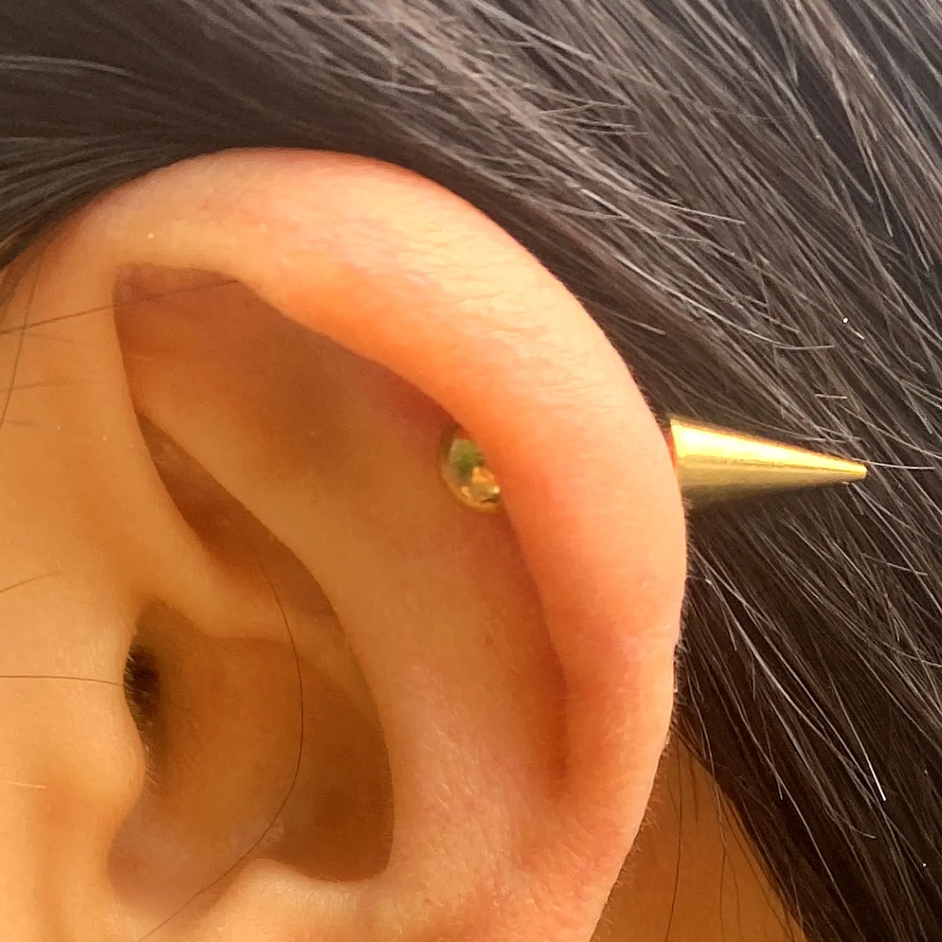 1Pair Women Men Round Ball Spike Cone Tip Titanium Steel Screw Back Pierced Stud Earrings Punk Gothic Body Piercing Jewelry Gift