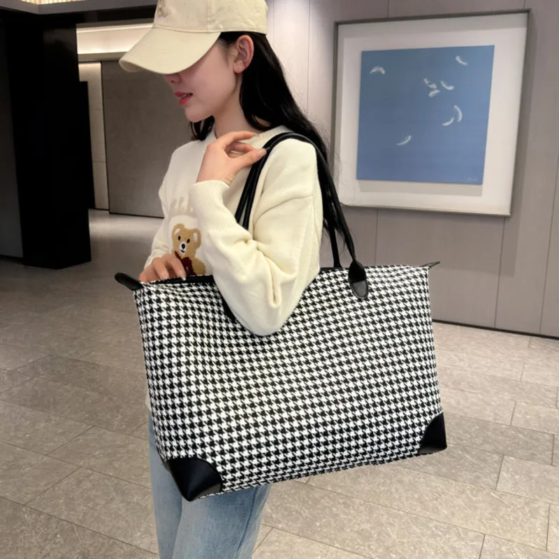 Large Capacity Travel Luggage Bag Accommodation Fitness Storage Portable for Boarding Business Trips Men's Women's Universal