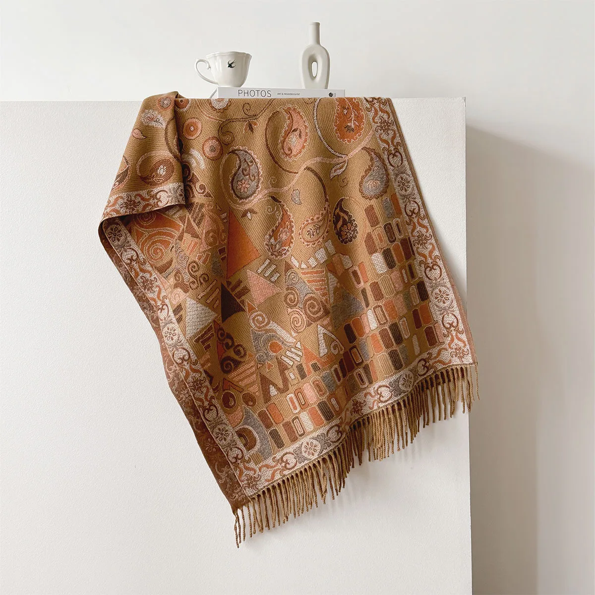 Nueva bufanda poncho de invierno con estampado para mujer, diseño lujoso, chal grueso y cálido, manta de urdimbre gruesa, bufanda, bufanda, accesorios casuales