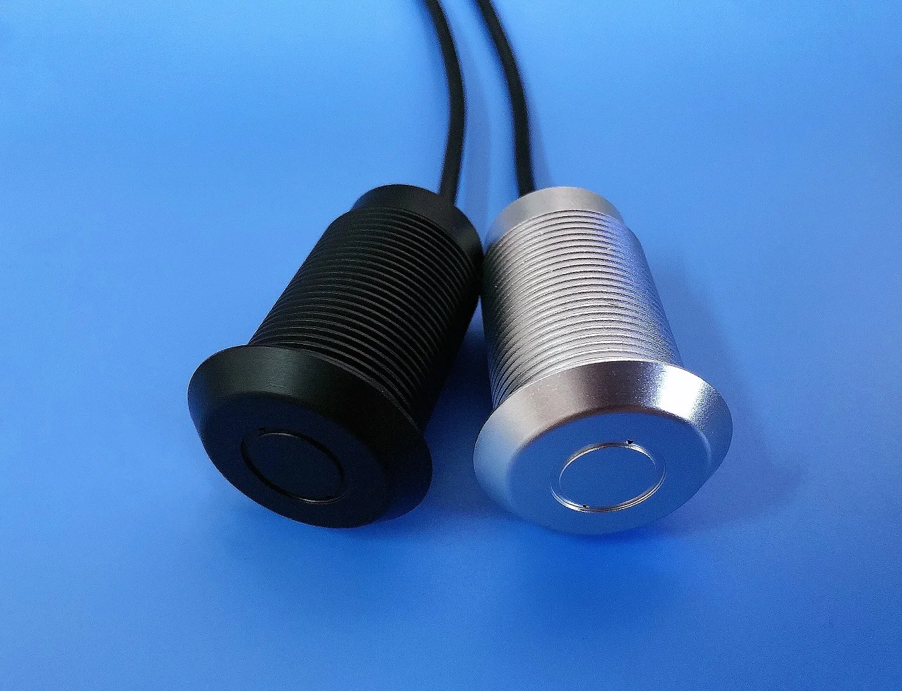 Dual mic ANC dynamic noise reduction pickup Monitor pickup