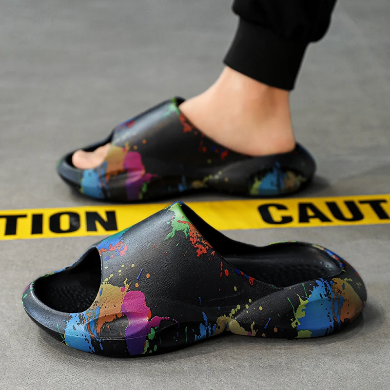 

Platform Slippers Men Shoes Summer Graffiti Flip-flops Men's Slippers Outdoor Soft-soled Beach Shoes for Men Sandals Slippers