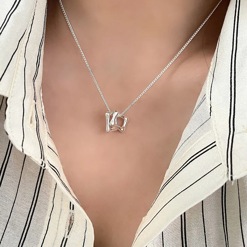 

VENTFILLE 925 Sterling Silver Geometry Hollowed Out Necklace For Women Girl Square Simple Versatile Jewelry Gift Dropshipping