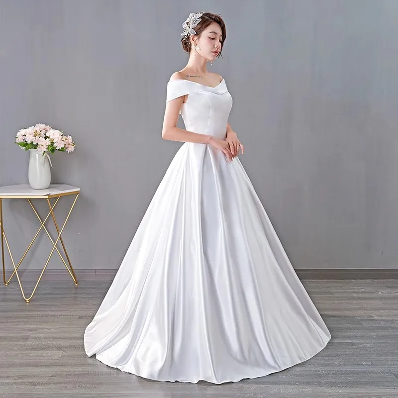 It's Yiiya Wedding Dresses White Satin Simple Off the Shoulder Pleat Lace up Princess Floor-length Plus size Ball Gowns XN057