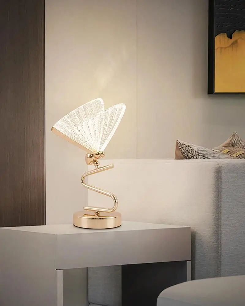 

Light luxury butterfly table lamp modern LED bedroom bedside lamp study office table decor desk lamp Lighting fixtures