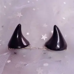 Charming Devil Horn Hair Barrettes - Cute Halloween Cosplay Hair Accessory (Black)