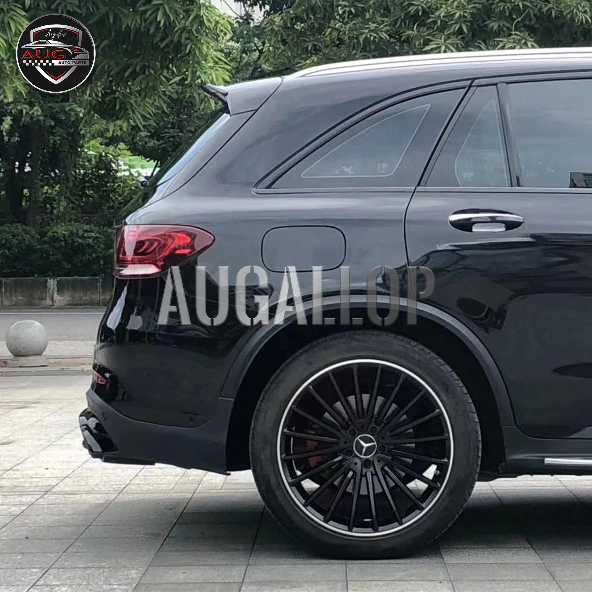 For Mercedes Benz Glcclass X253 Modified Glc 63s Surrounded By Pp